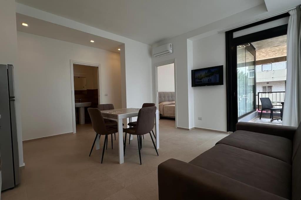 Cconforthotels Puglia Promenade Apartment 4 باري المظهر الخارجي الصورة