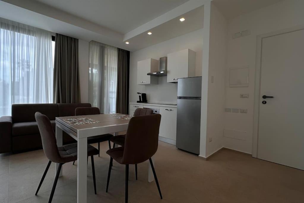 Cconforthotels Puglia Promenade Apartment 4 باري المظهر الخارجي الصورة